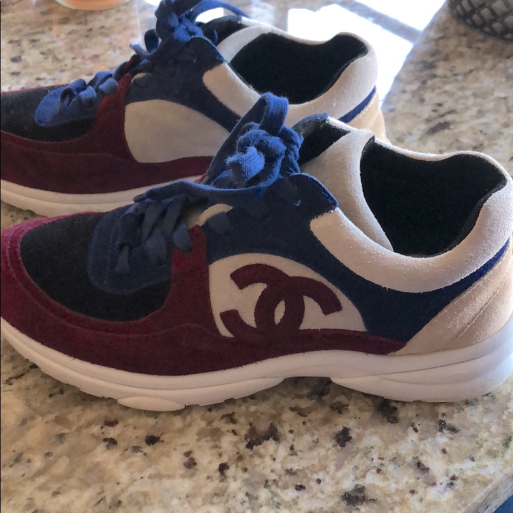 Chanel low top suede limited edition sneakers
